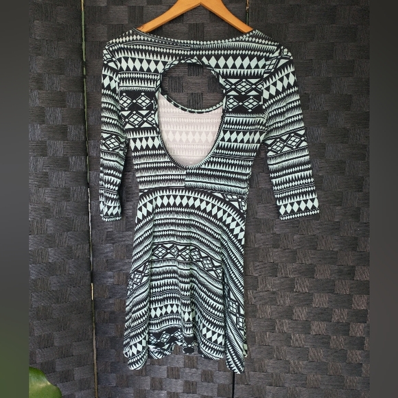Women's teal Charlotte Russe aztec printed skater dress - Picture 5 of 8